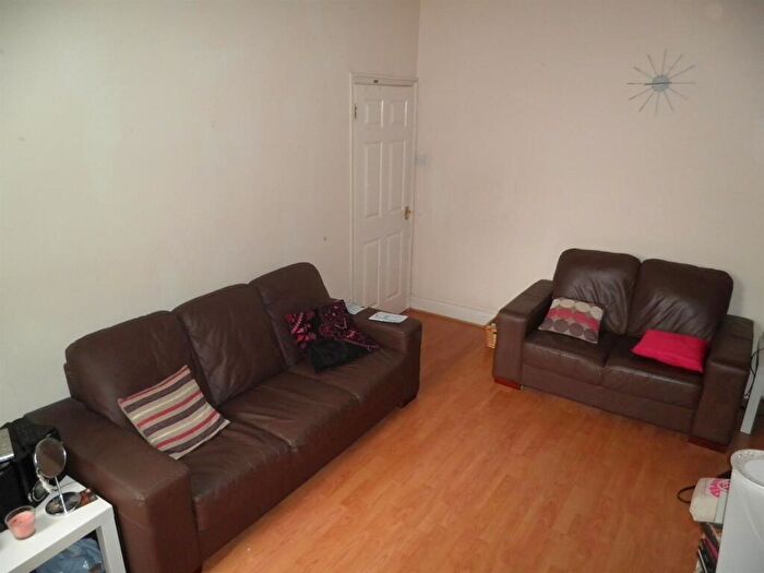 2 Bedroom Apartment To Rent In Addycombe Terrace, Heaton, NE6