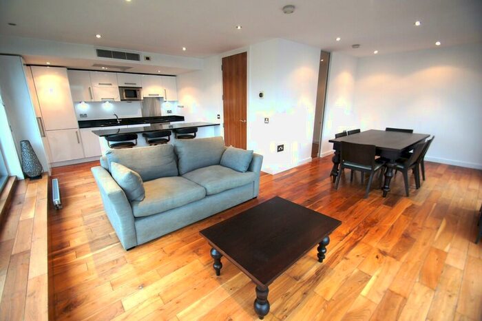 2 Bedroom Apartment To Rent In The Edge, Clowes Street, M3