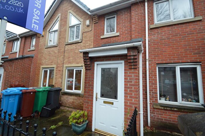 2 Bedroom House To Rent In Rolls Crescent, Hulme, Manchester, M15