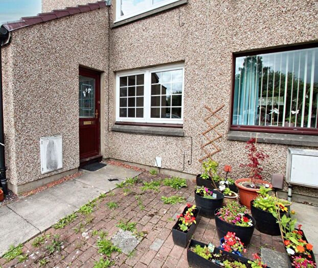 1 Bedroom Flat For Sale In Bishops Park, Mid Calder, EH53