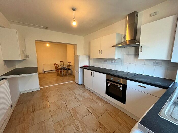 5 Bedroom Terraced House To Rent In Mortimer Road, Bristol, BS34