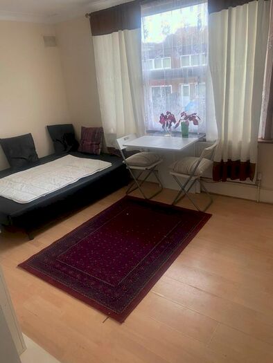 1 Bedroom Studio To Rent In Bittacy Road, London, NW7