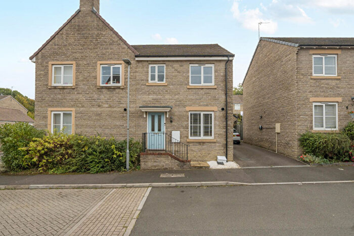 3 Bedroom Semi-Detached House For Sale In Cob Hill, Ridgeway Farm, Purton, SN5