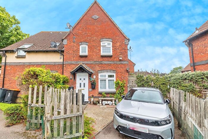 1 Bedroom Semi-Detached House For Sale In Rousbury Road, Stewartby, Bedford, MK43