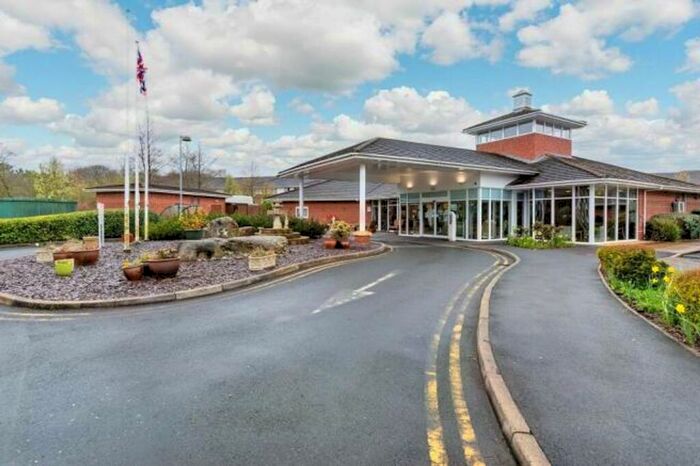 2 Bedroom Flat For Sale In Stratton Drive, St. Helens, WA9