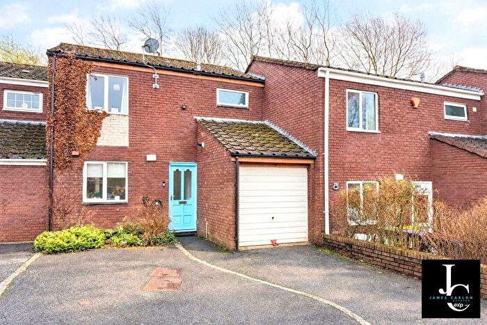 3 Bedroom Terraced House For Sale In Daddlebrook, Telford, TF3
