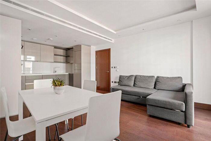 2 Bedroom Apartment To Rent In St. Dunstans House, - Fetter Lane, Holborn, London, EC4A