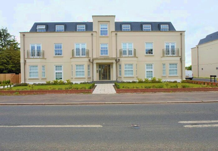 2 Bedroom Apartment To Rent In Slough Road, Datchet, Slough, Berkshire, SL3