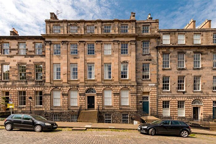 2 Bedroom Apartment For Sale In Drummond Place, Edinburgh, EH3