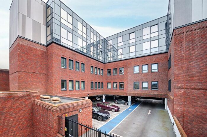 1 Bedroom Apartment To Rent In Pembroke Broadway, Camberley, Surrey, GU15