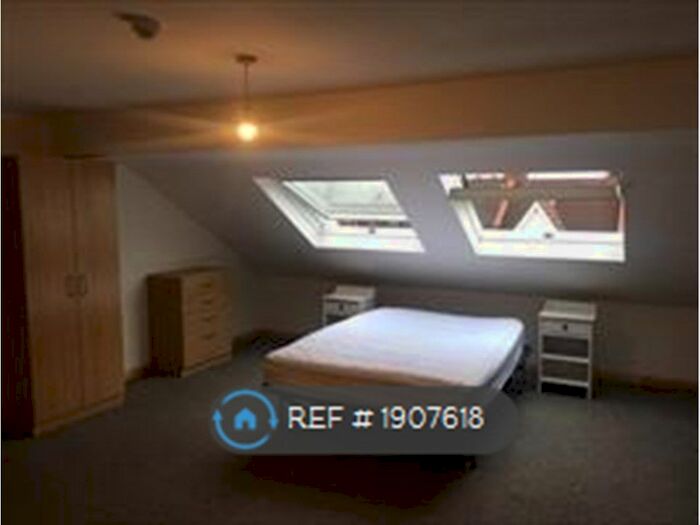 Studio To Rent In Mount Pleasant Road, London, N17