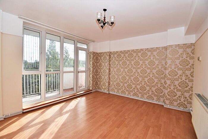 2 Bedroom Flat To Rent In Lewisham Park, London, SE13