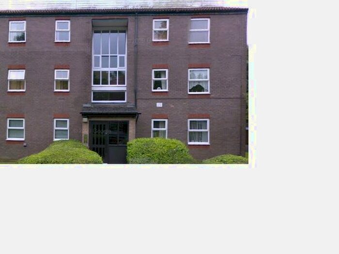 2 Bedroom Flat To Rent In St Johns Court, Radcliffe, M26
