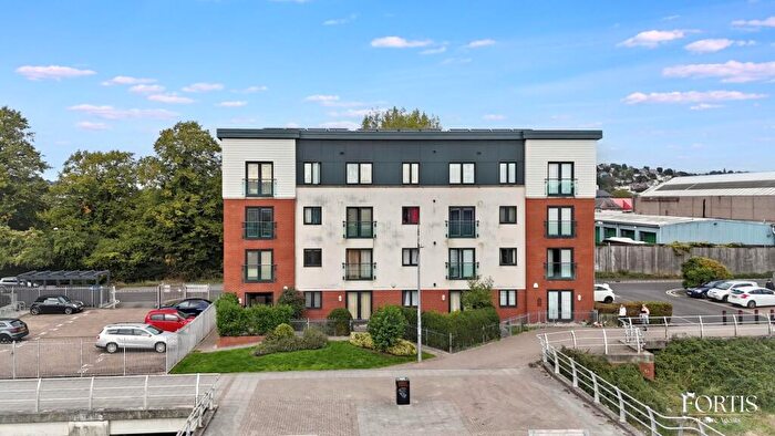 2 Bedroom Apartment For Sale In Rodney Road, Britannia House Rodney Road, NP19