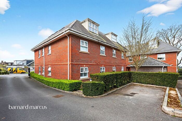 2 Bedroom Flat For Sale In Wesley Place, Epsom, KT18