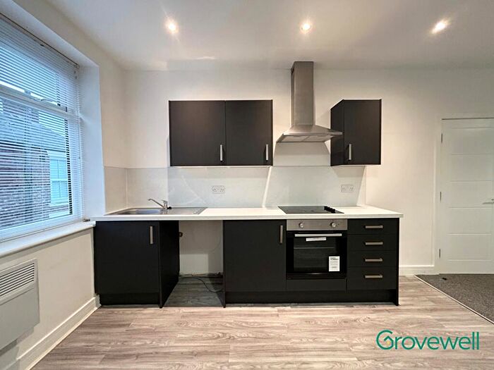 1 Bedroom Flat To Rent In Melbourne House, Grosvenor Street, Stalybridge, SK15