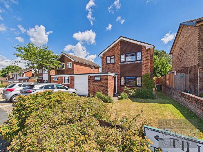 3 Bedroom Detached House For Sale In Tillingham View, Broad Oak, TN31