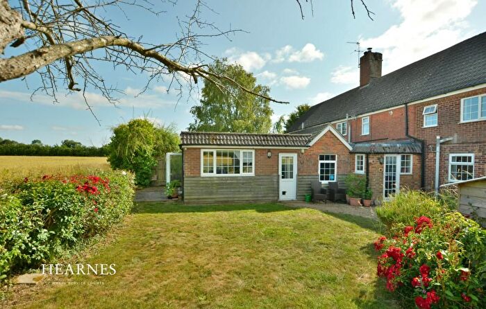 4 Bedroom Semi-Detached House For Sale In Matterley Cottages, Wimborne, BH21