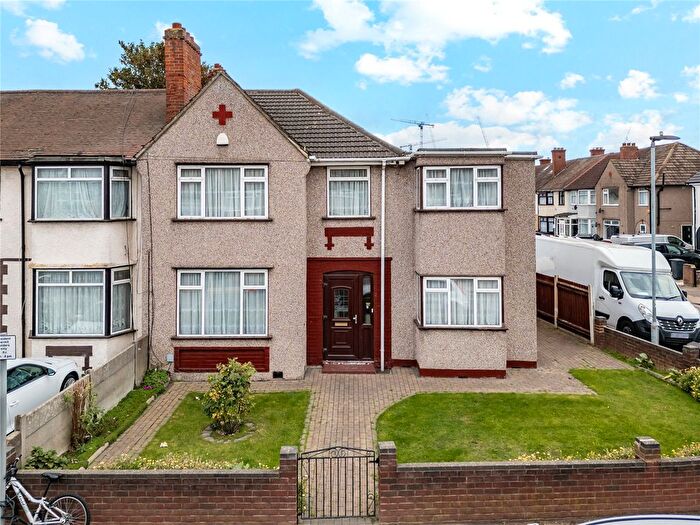5 Bedroom End Terrace House For Sale In Second Avenue, Dagenham, RM10