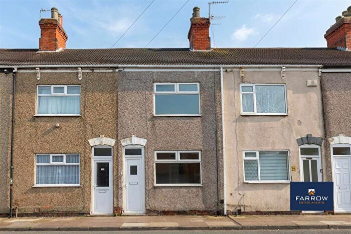 3 Bedroom Terraced House For Sale In Weelsby Street, Grimsby, DN32