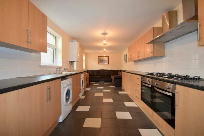 8 Bedroom Terraced House To Rent In Woodville Road, Cathays, CF24