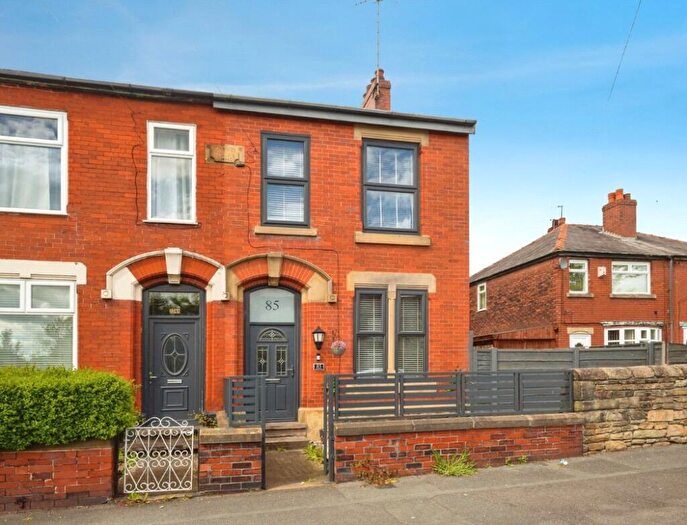 3 Bedroom Semi-Detached House For Sale In Talbot Road, Hyde, Cheshire, SK14