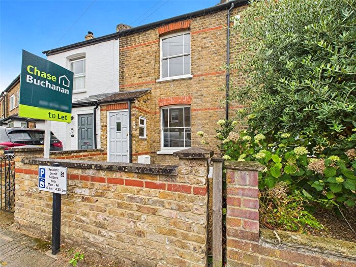 2 Bedroom Terraced House To Rent In St Margarets Grove, St Margarets, TW1