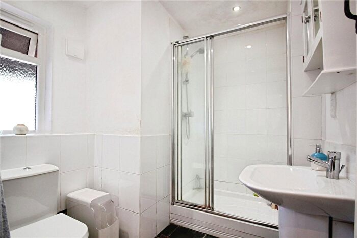 1 Bedroom Flat To Rent In Mary Lynn Almshouses, New Lane Hill, Reading, Berkshire, RG30