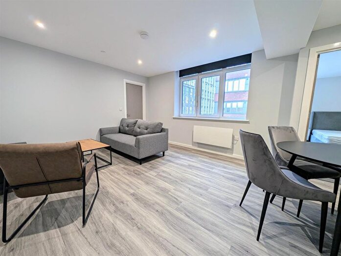 2 Bedroom Flat To Rent In All Six House, Derby Square, Liverpool, L2