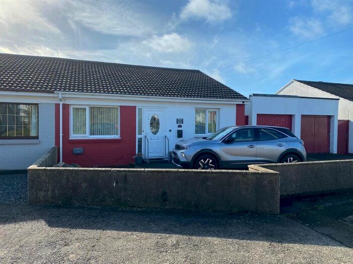3 Bedroom Semi-Detached Bungalow For Sale In Bulford Close, Johnston, Haverfordwest, SA62