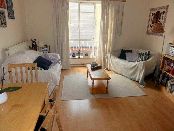 1 Bedroom Flat To Rent In Junction Road, N19