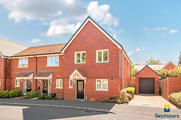 3 Bedroom End Of Terrace House For Sale In Tovey Green, Guildford, Surrey, GU3
