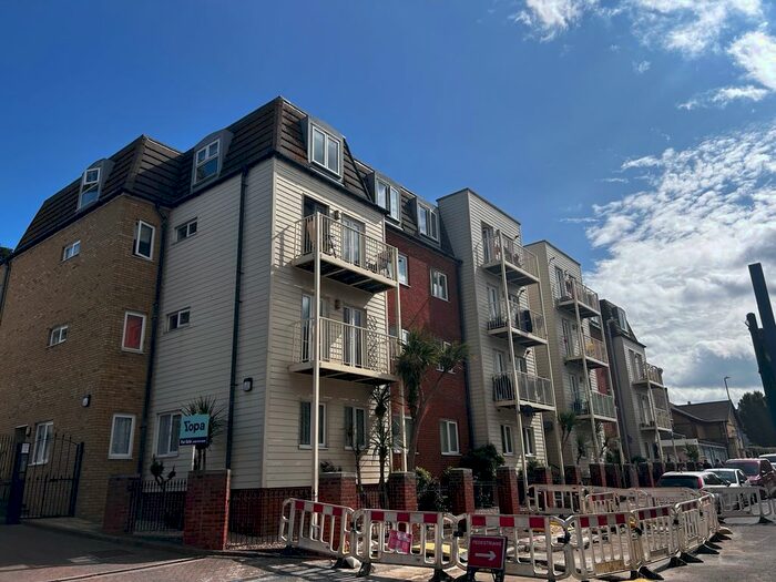 2 Bedroom Flat To Rent In Dane Road, Margate, CT9