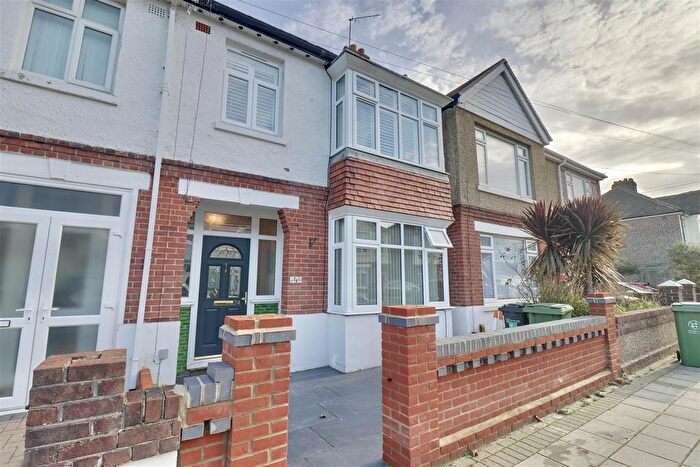 5 Bedroom Terraced House For Sale In Westwood Road, Portsmouth, PO2