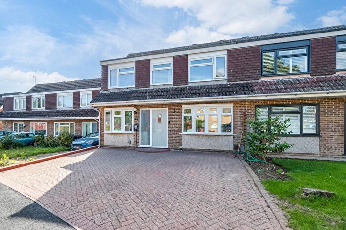 4 Bedroom Semi-Detached House For Sale In Milton View, Hitchin, SG4