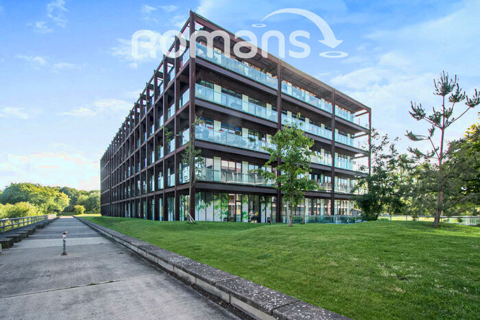 1 Bedroom Apartment To Rent In Lake Shore Drive, BS13