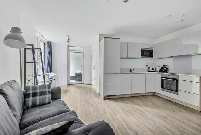 Studio To Rent In Telegraph Avenue, London, SE10