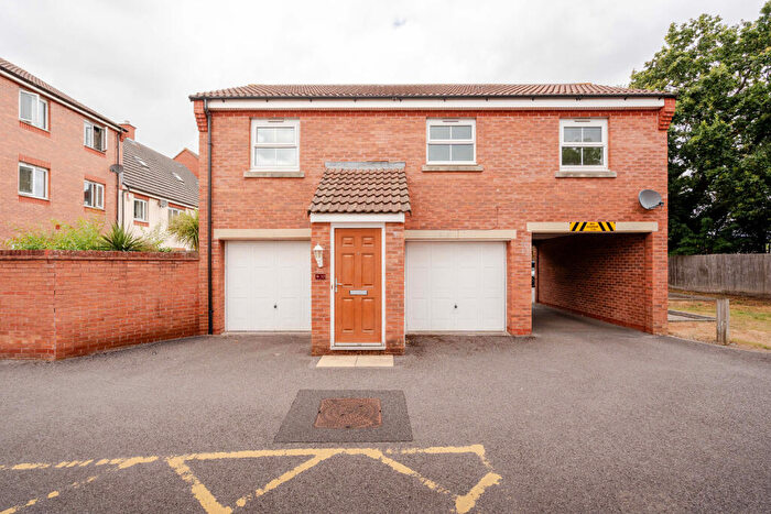 2 Bedroom Coach House For Sale In New Charlton Way, Cribbs Causeway, Bristol, BS10