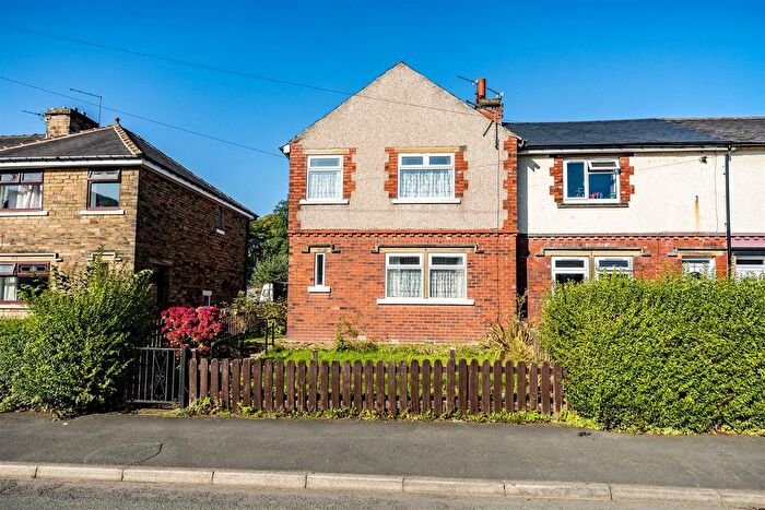 3 Bedroom Property For Sale In Beechwood Drive, Halifax, HX2