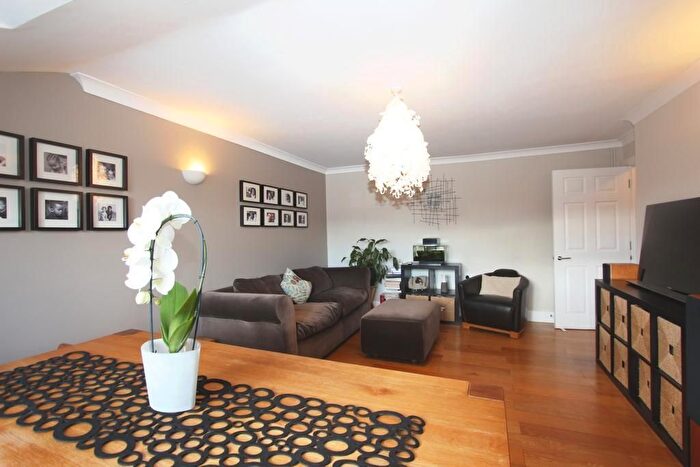 2 Bedroom Flat To Rent In Tiptaft House, Miles Road, Mitcham, CR4