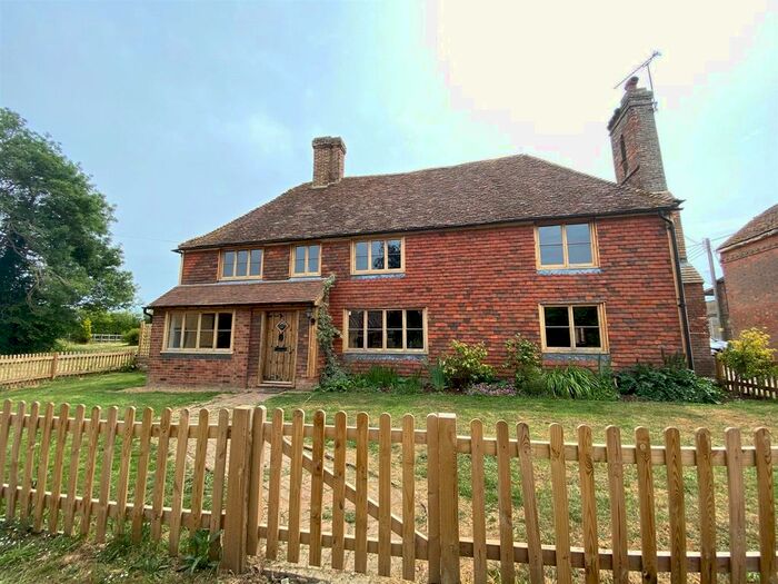 5 Bedroom Detached House To Rent In Battle Lane, Marden, Tonbridge, TN12