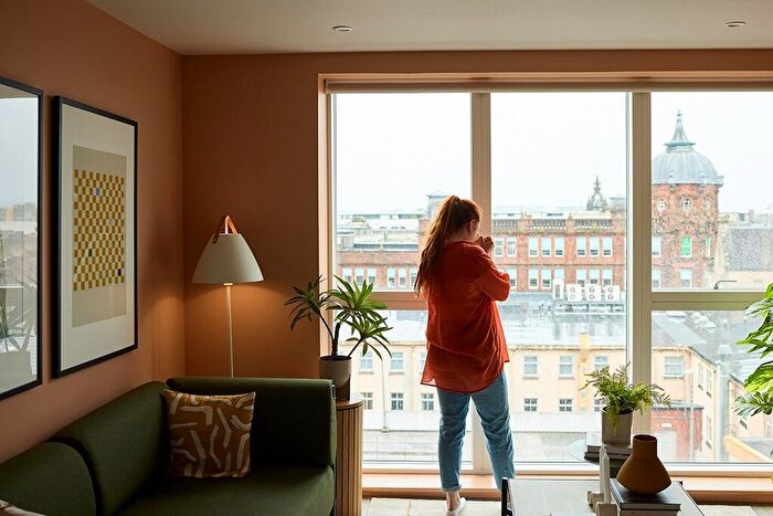 2 Bedroom Apartment To Rent In Candleriggs, Merchant City, Glasgow, G1