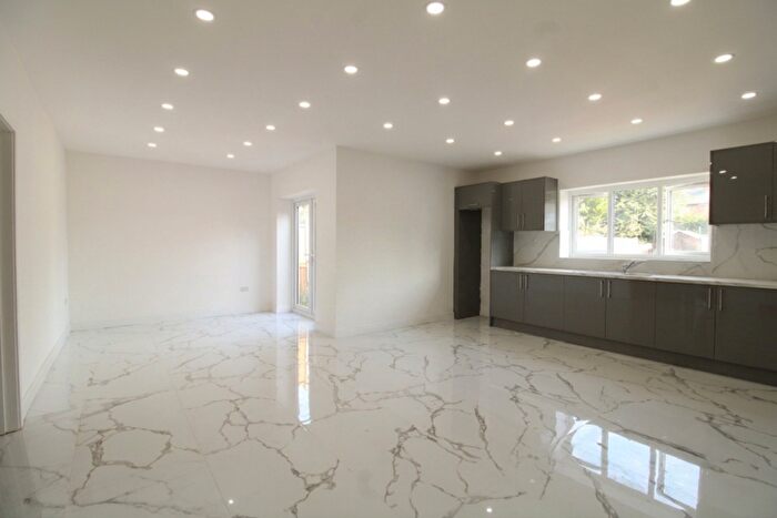 4 Bedroom House To Rent In Baldwin Road, South Knigton, LE2