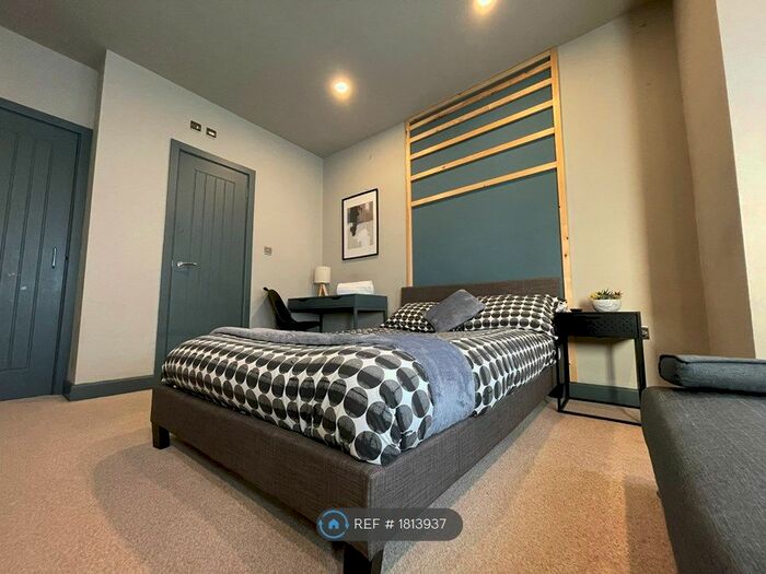 Studio To Rent In Meriden Street, Coventry, CV1