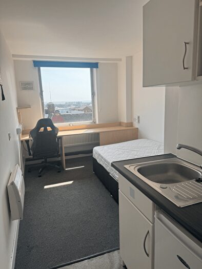1 Bedroom Flat To Rent In Dunn House Student Accommodation, - North Bridge Street, Sunderland, SR5
