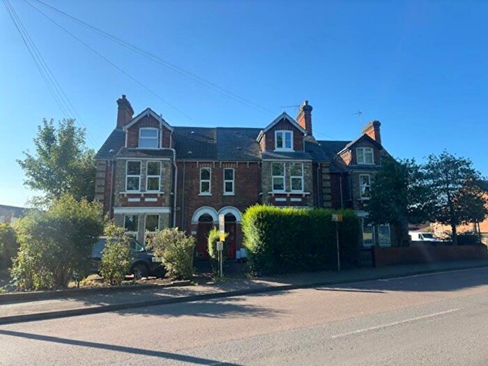 3 Bedroom Property To Rent In Bedford Road, Kempston, MK42