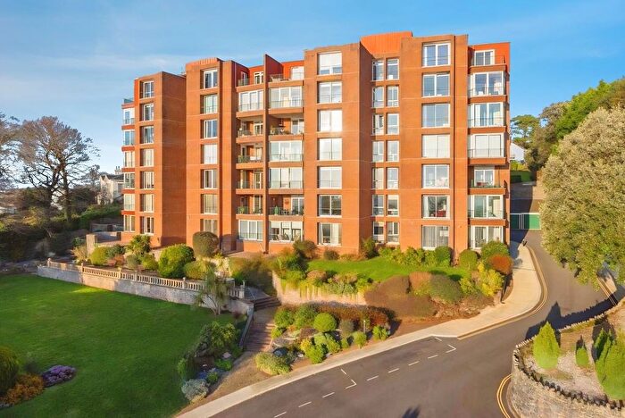 3 Bedroom Flat For Sale In Teneriffe, Torquay, TQ1