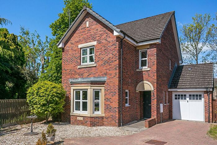 4 Bedroom Detached House For Sale In Silverknowes Eastway, Edinburgh, EH4