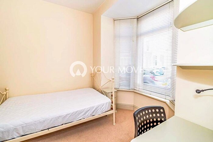 5 Bedroom House To Rent In St. Augustine Road, Southsea, Hampshire, PO4