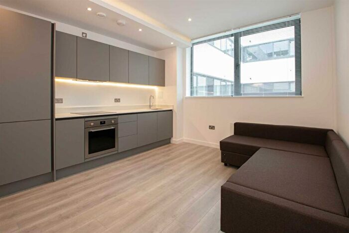 1 Bedroom Apartment To Rent In Capital Drive, Linford Wood, MK14